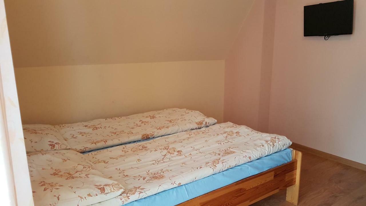 Pokoje Goscinne U Halinki Zab Εξωτερικό φωτογραφία
