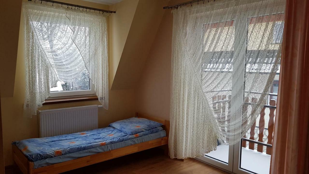 Pokoje Goscinne U Halinki Zab Εξωτερικό φωτογραφία